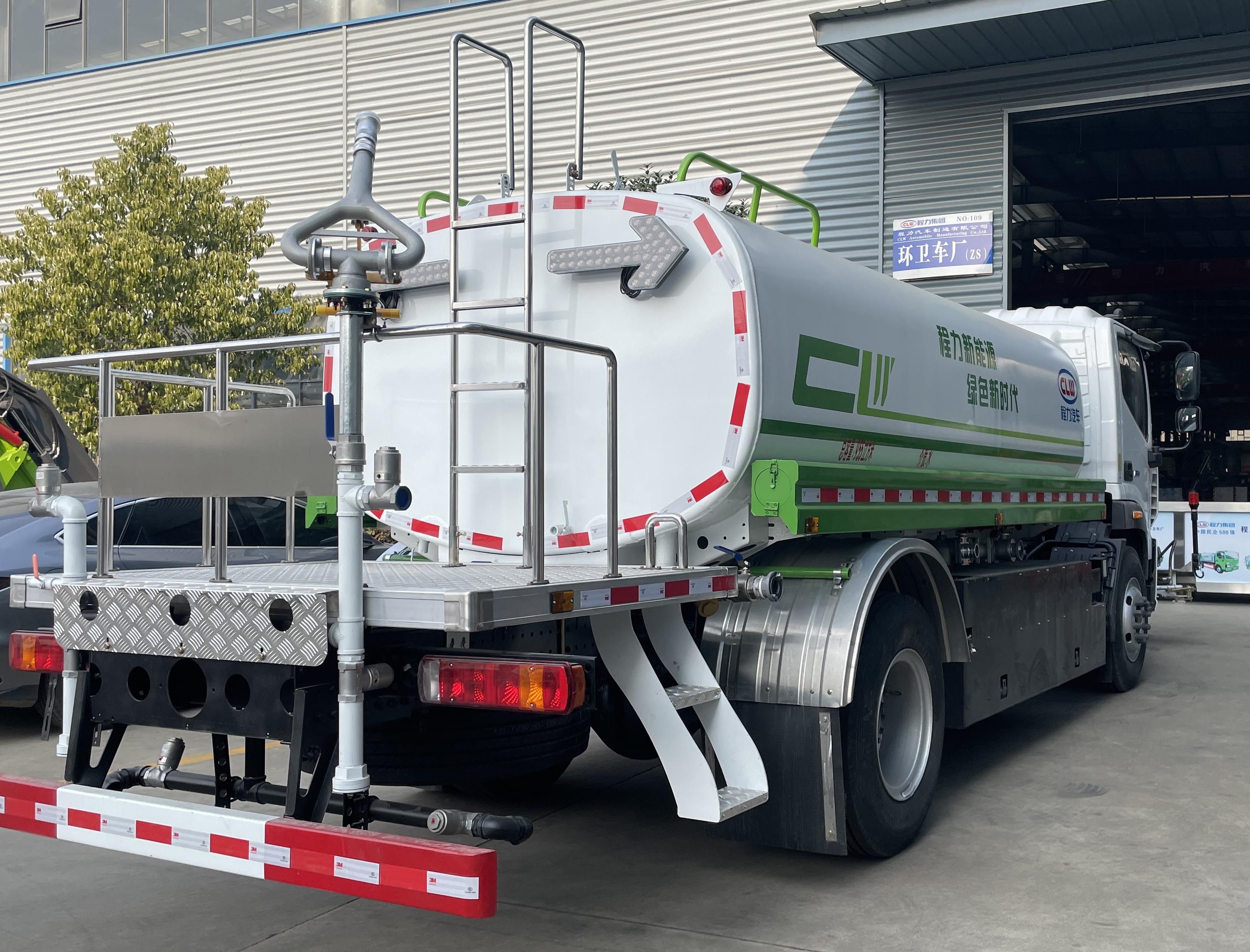 福田智藍10方純電動綠化噴灑車圖片4